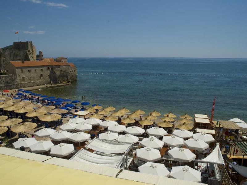 Astoria Boutique Hotel