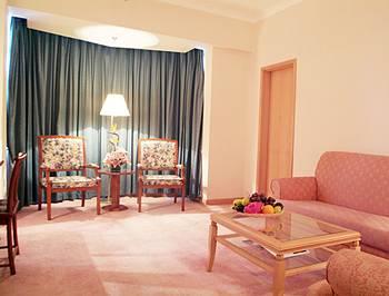 Rosedale & Suites