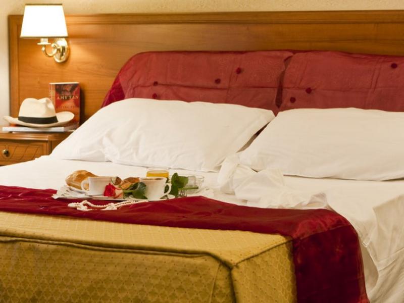 Astoria Garden Hotel