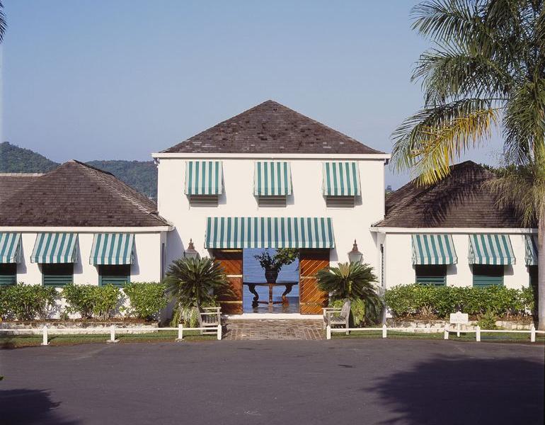 Round Hill Hotel & Villas