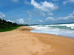 Royal Beach Resort