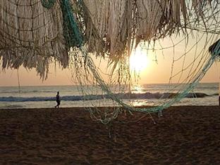 Royal Beach Resort
