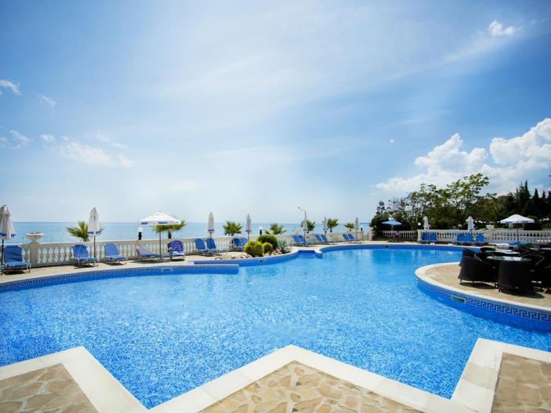 Royal Bay