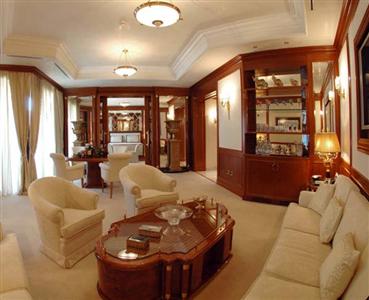 Royal Hotel Carlton