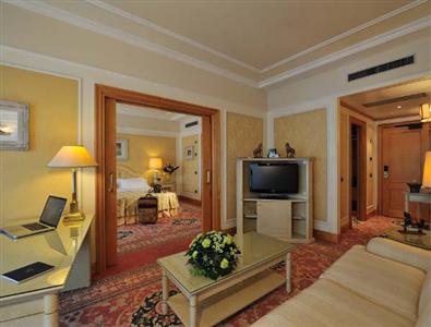 Royal Hotel Carlton