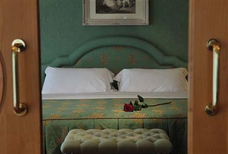 Royal Hotel Carlton