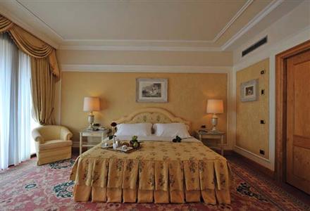 Royal Hotel Carlton