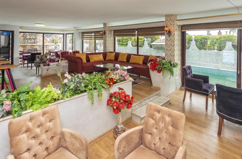 Royal City Hotel Lara