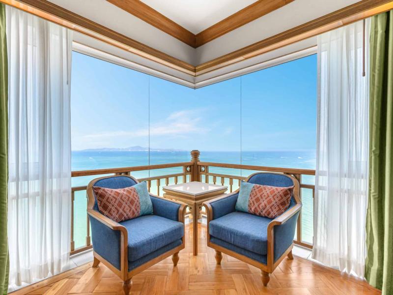 Royal Cliff Beach Hotel