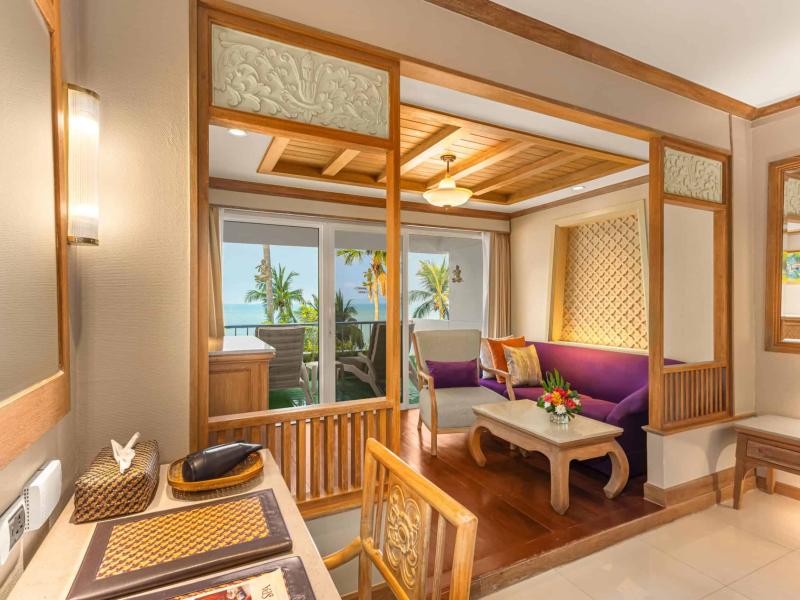 Royal Cliff Beach Terrace