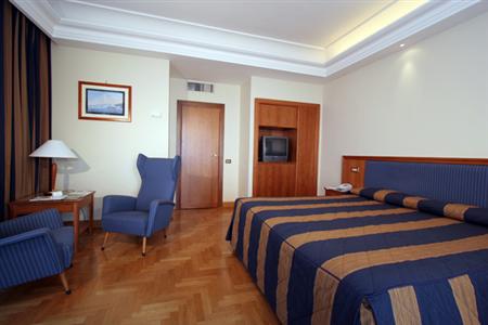 Royal Continental Naples