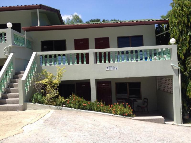 Royal Crown Hotel & Palm Spa Resort