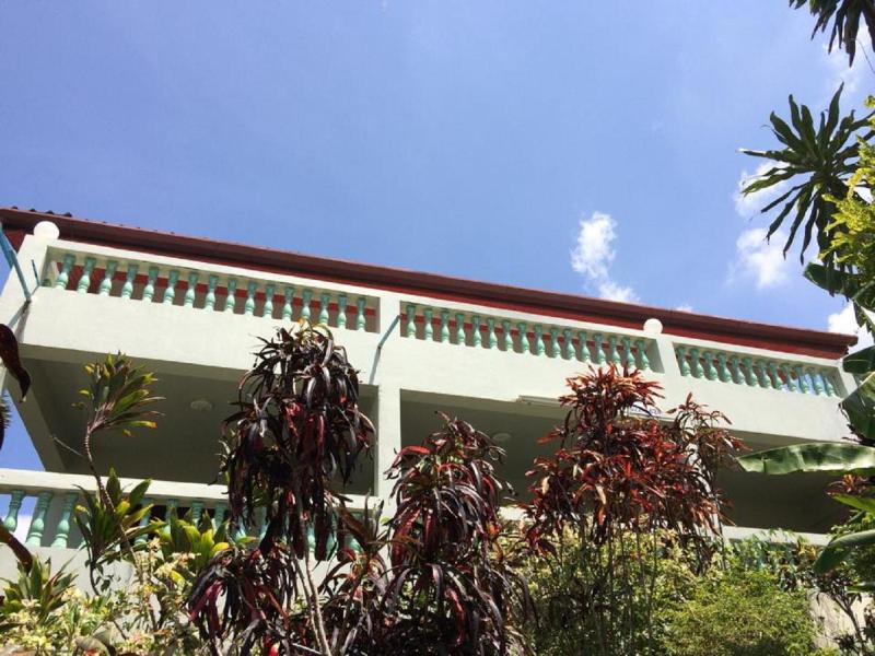 Royal Crown Hotel & Palm Spa Resort