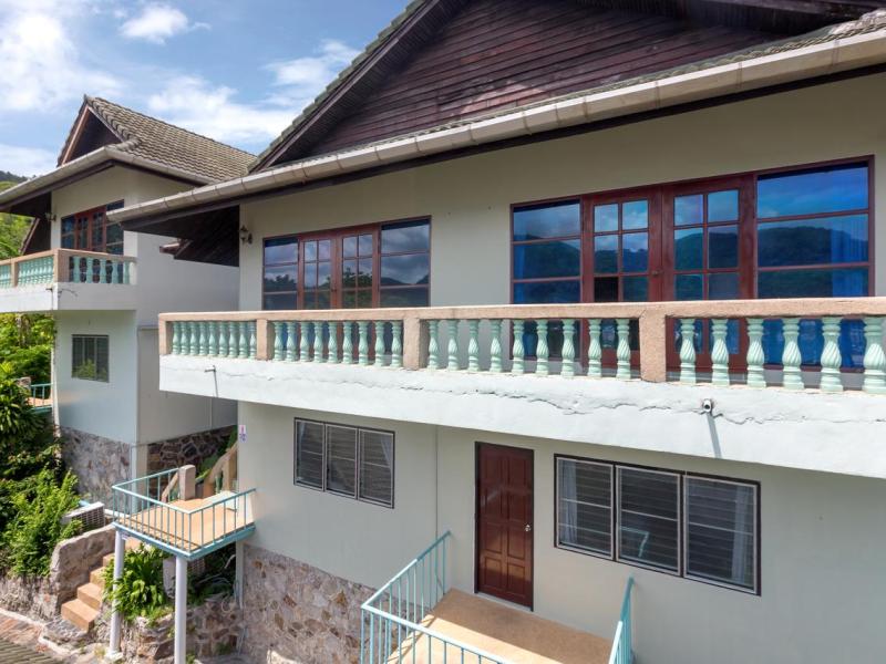 Royal Crown Hotel & Palm Spa Resort