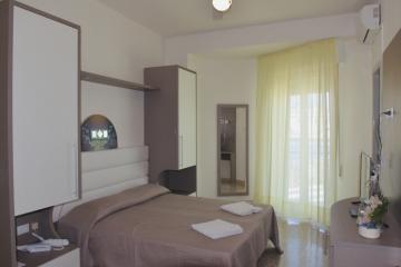 Отель Astoria Pesaro Италия, Пезаро, фото 4