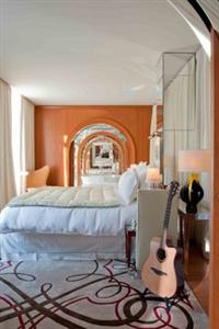 Royal Monceau