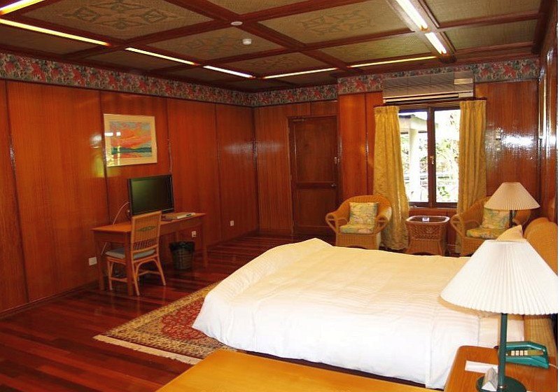Royal Mulu Resort