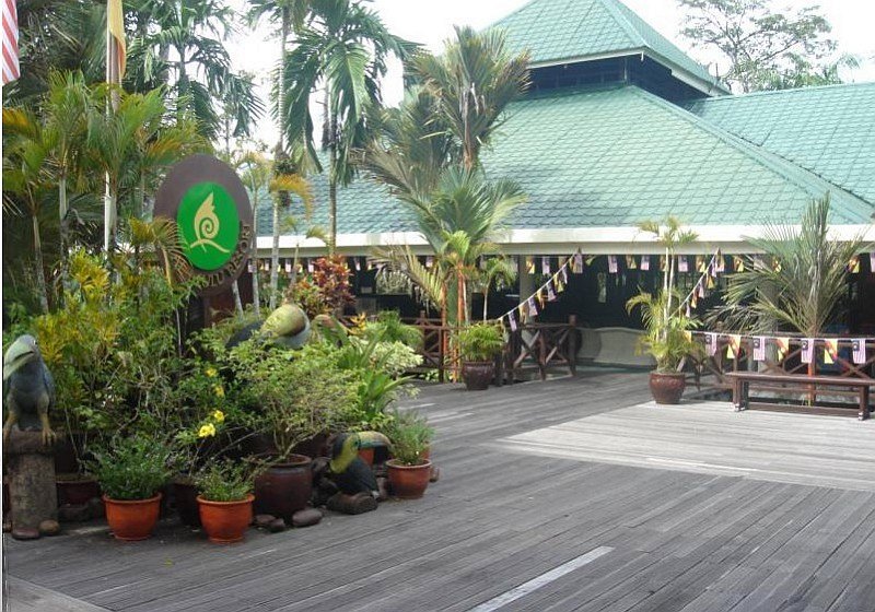 Royal Mulu Resort