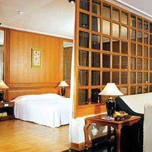 Royal Orchid Park Plaza