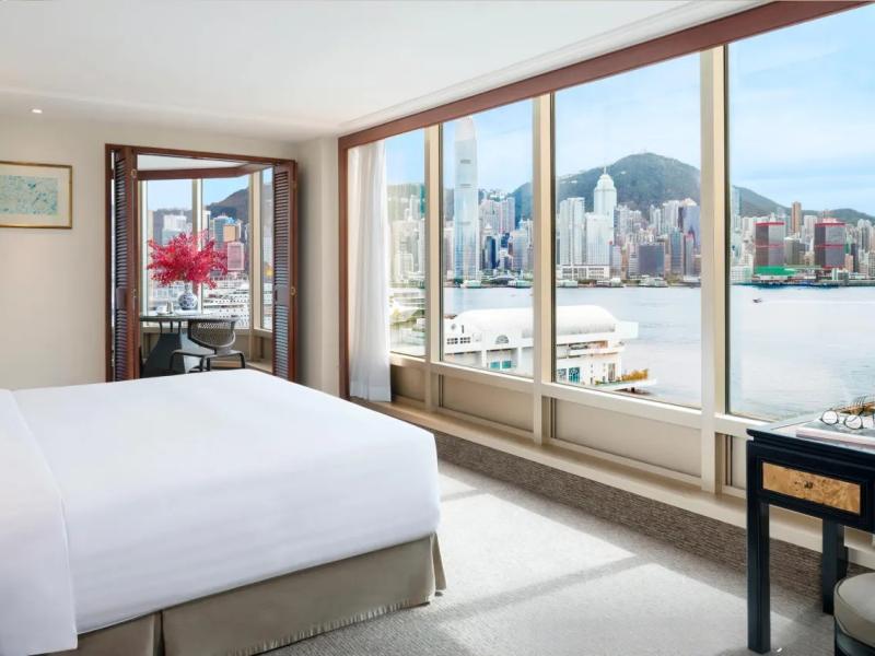 Royal Pacific Towers