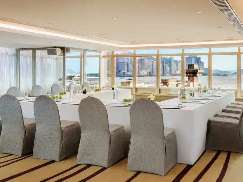 Royal Pacific Towers