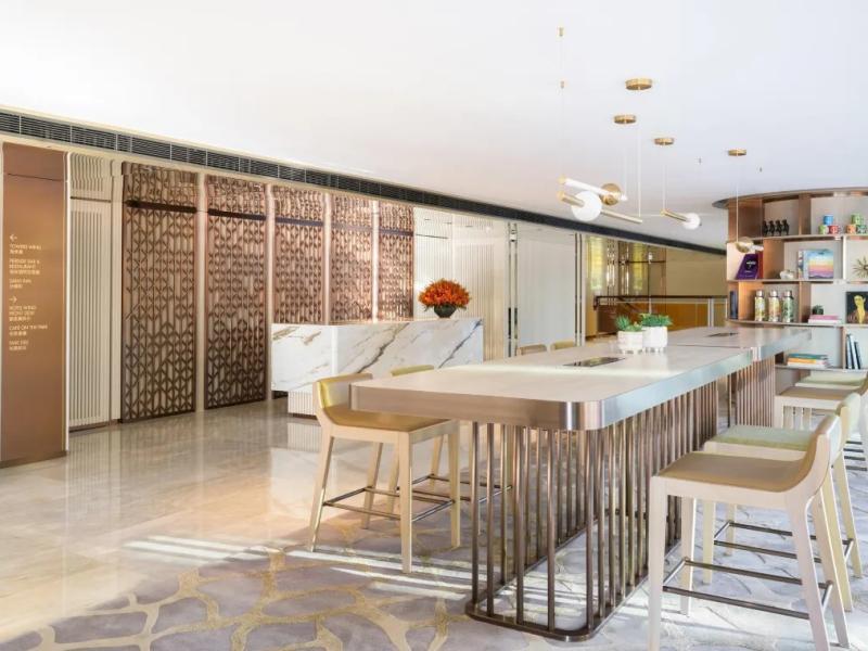 Royal Pacific Towers