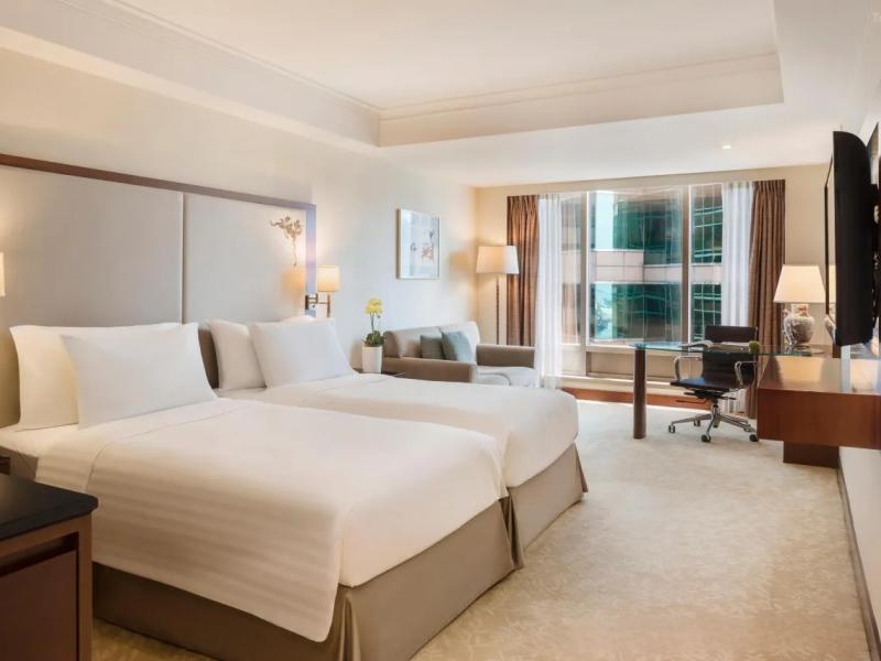 Royal Pacific Towers