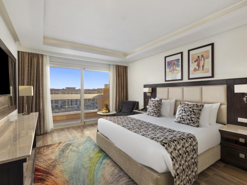 Pickalbatros White Beach Resort