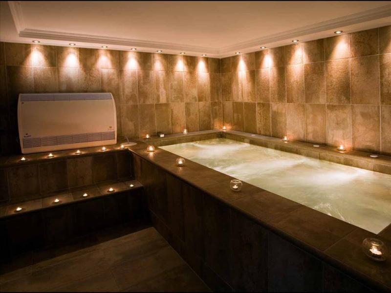 Royal Palace Resort & Spa