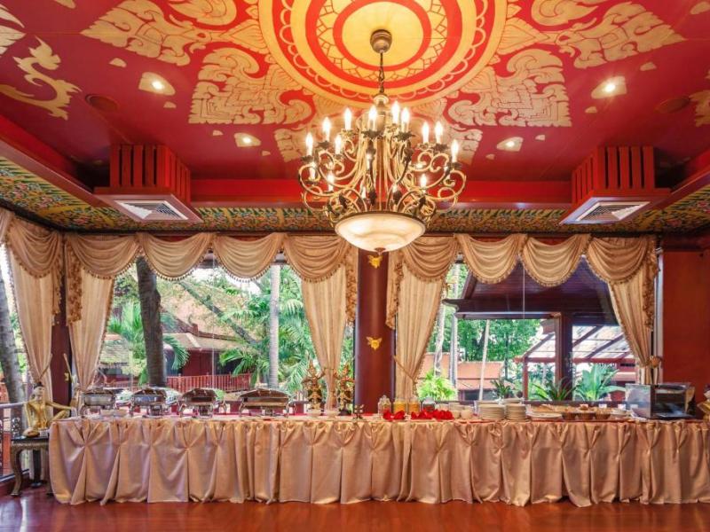 Royal Phawadee Village