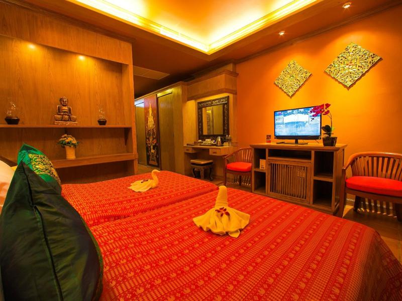 Royal Phawadee Village