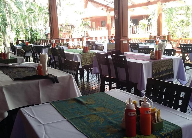 Royal Phawadee Village