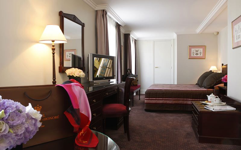 Royal Saint Honore