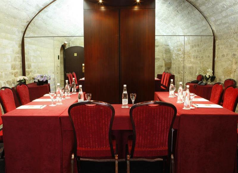 Royal Saint Honore