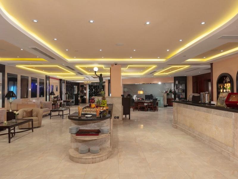 Royal Savoy