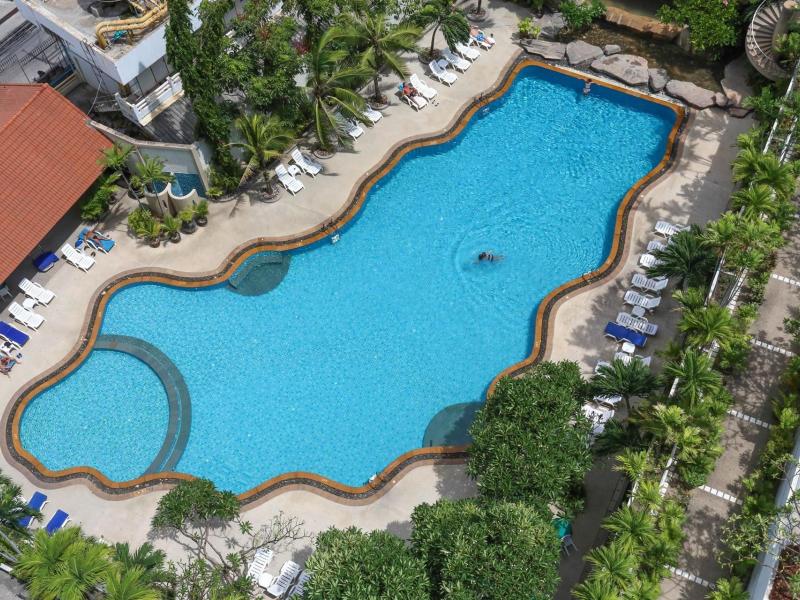 Royal Twins Palace Hotel