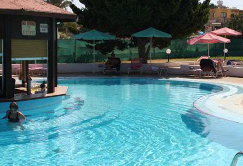 Astreas Beach Hotel Apartments