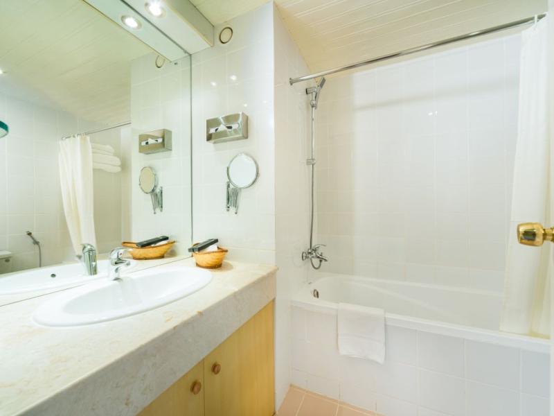 Tulip Inn Downtown Muscat