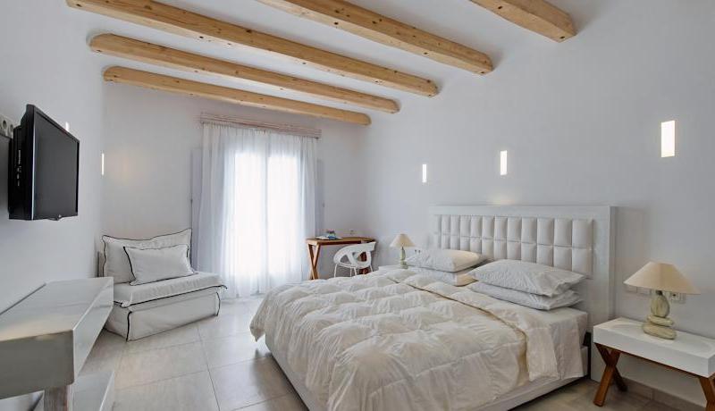 Cavo Bianco Hotel