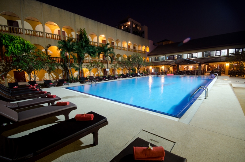S lodge Pattaya