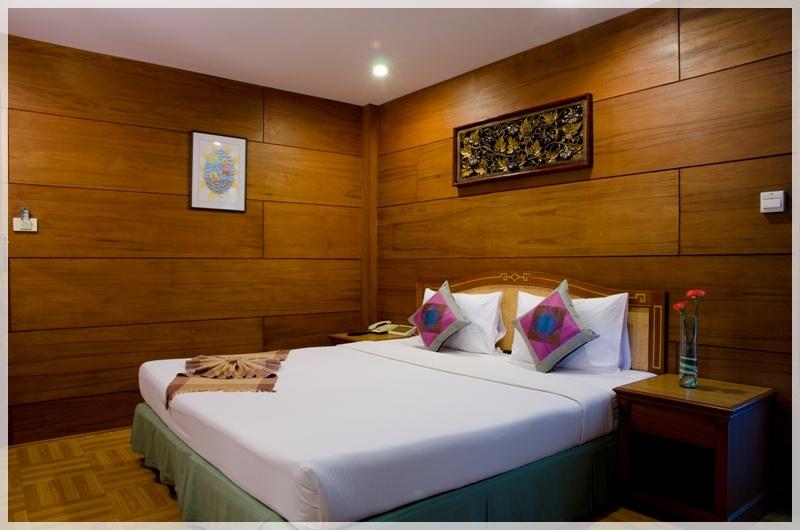 S lodge Pattaya