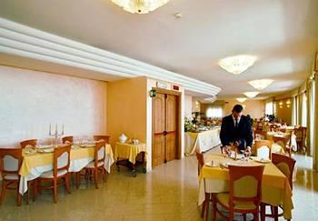 Astura Palace Hotel