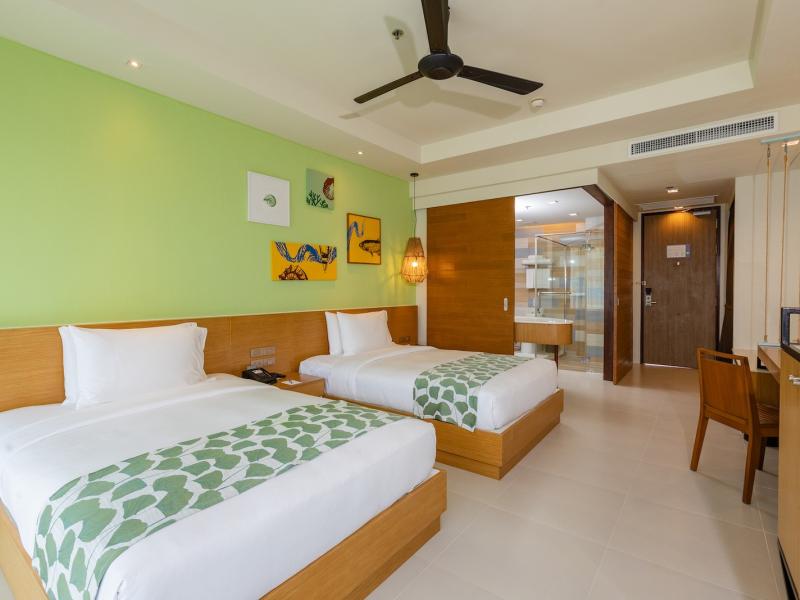 Holiday Ao Nang Beach Resort, Krabi