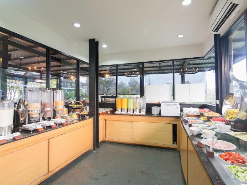 Holiday Ao Nang Beach Resort, Krabi