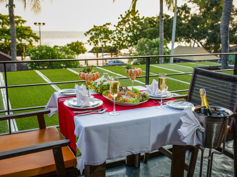 Holiday Ao Nang Beach Resort, Krabi