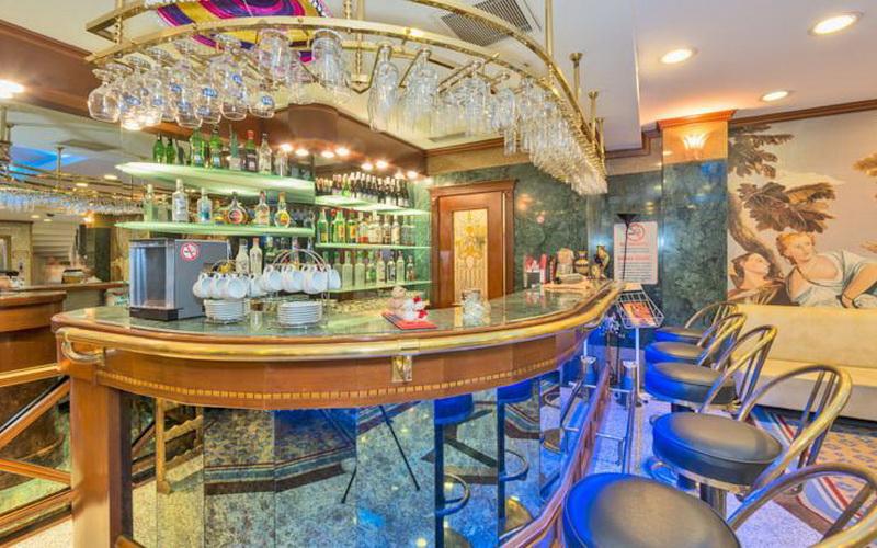 Samir Deluxe Hotel