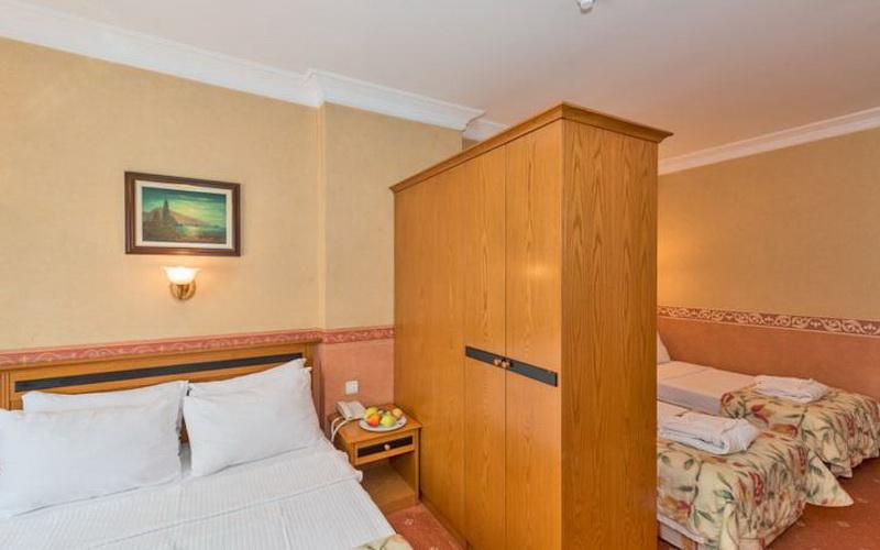 Samir Deluxe Hotel