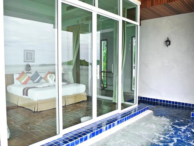 Samui Island Beach Hotel