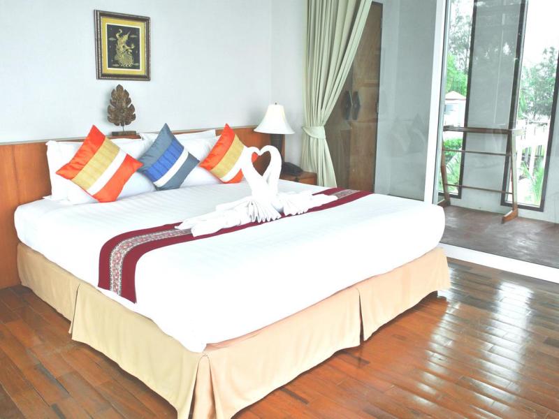 Samui Island Beach Hotel