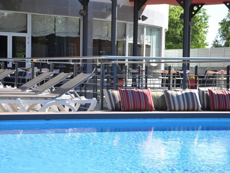 Mercure Atenea Aventura